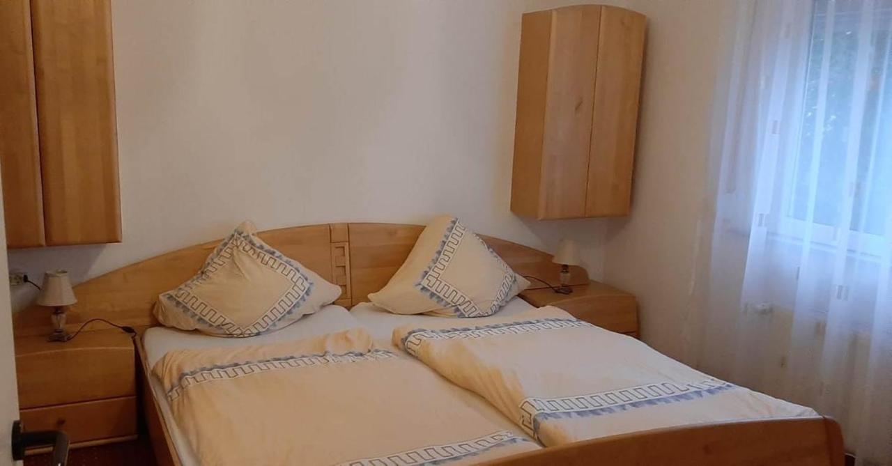 Monteur-, Ferienwohnung Mit Balkon In Hanau Bei Frankfurt Und Aschaffenburg Екстериор снимка